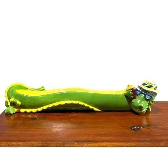 Boston Warehouse Other - Rare 17"‎ Boston Warehouse Trading Ceramic Green Dragon Appetizer Boat Bowl 2003